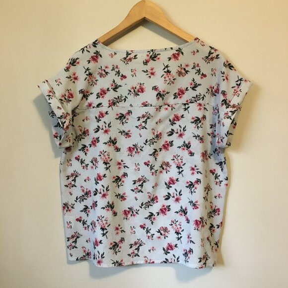 Grey Ditzy Floral Boxy Rolled Cuff Zipper Collar Crepey Top - Picture 3 of 15